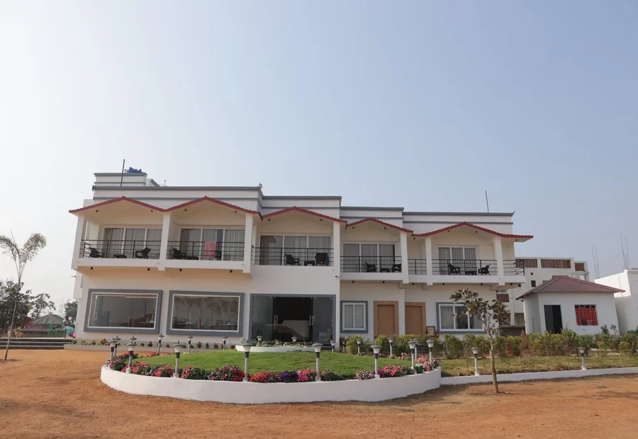 Group-friendly accommodation in Purulia